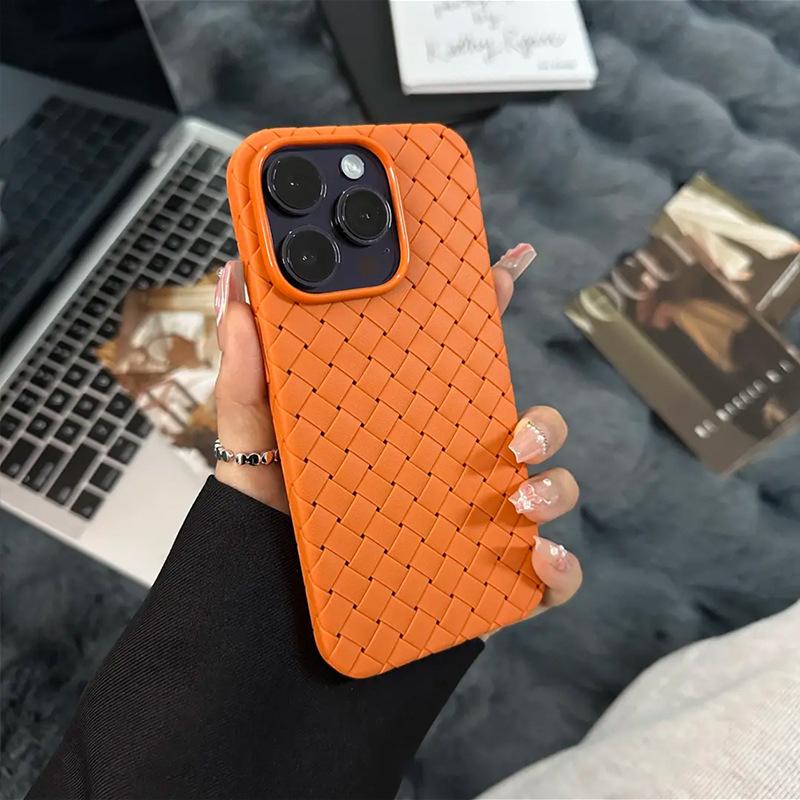 Подходит для чехла для мобильного телефона iPhone 16pro, чехол для мобильного телефона Apple 15, однотонный плетеный дышащий защитный чехол из ТПУ, мягкий