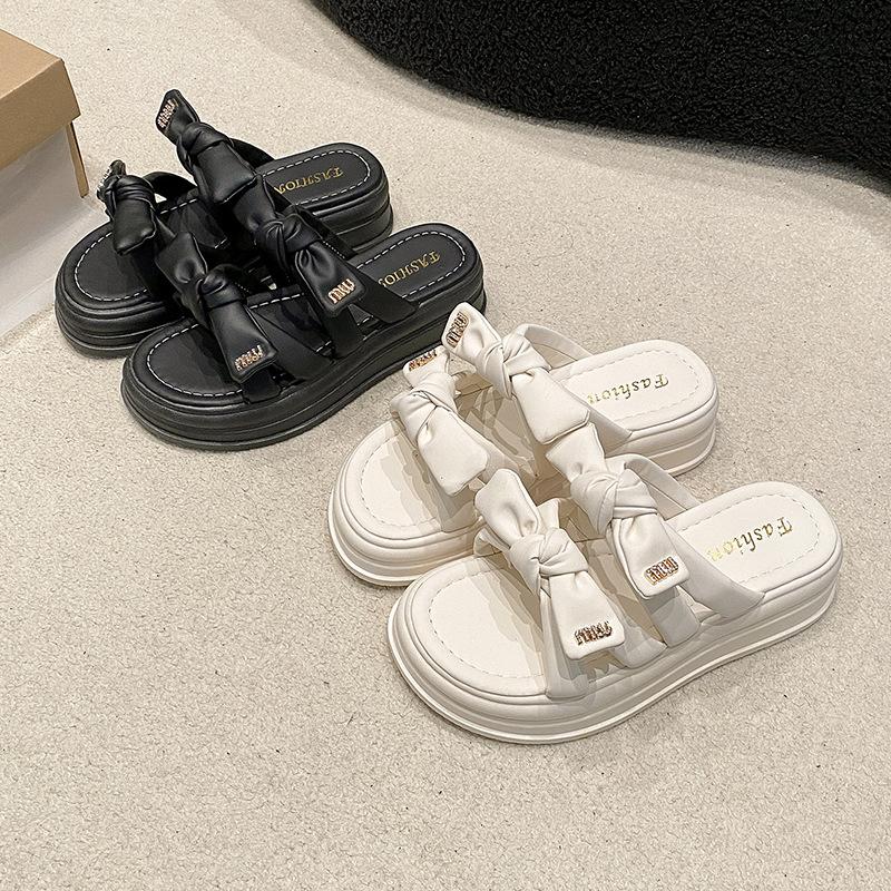 Fashion Bow Shaped Slippers for Women's Summer Outdoor Wear 2024 New Fairy Style Thick Sole Height Increasing One Line Cool Mop
