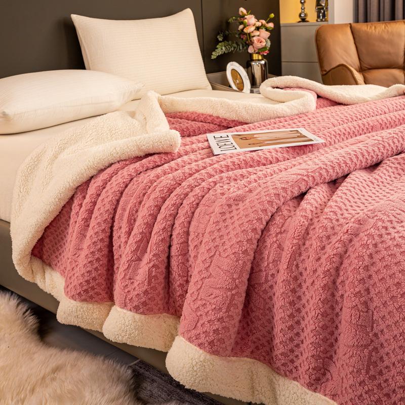 Vintage Jacquard Carved Velvet Throw Blanket Double Layer AB Version Thick Warm Plush Bed Blanket Queen Size Autumn Winter Duvet