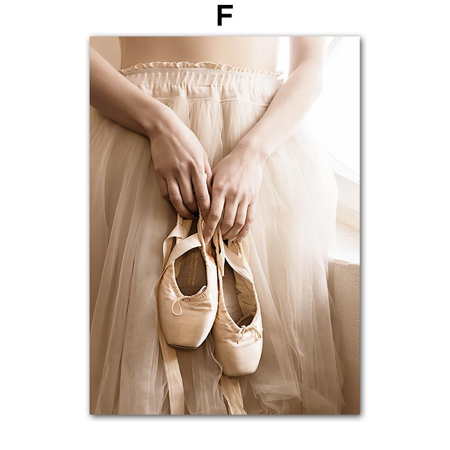 Настенное искусство бежевого Парижа, винтажное здание, цветок шампанского, модная девушка, декор для гостиной, холст, живопись, постеры и принты, изображение