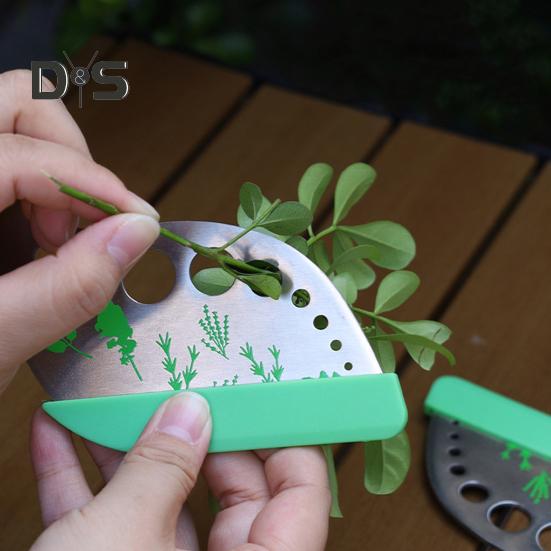 Herb Stripper Leaf Peeler Cutter 9 Holes Kitchen Tool for Kale Basil Thyme Cilantro Rosemary Cooking Utensil for Herb Lovers