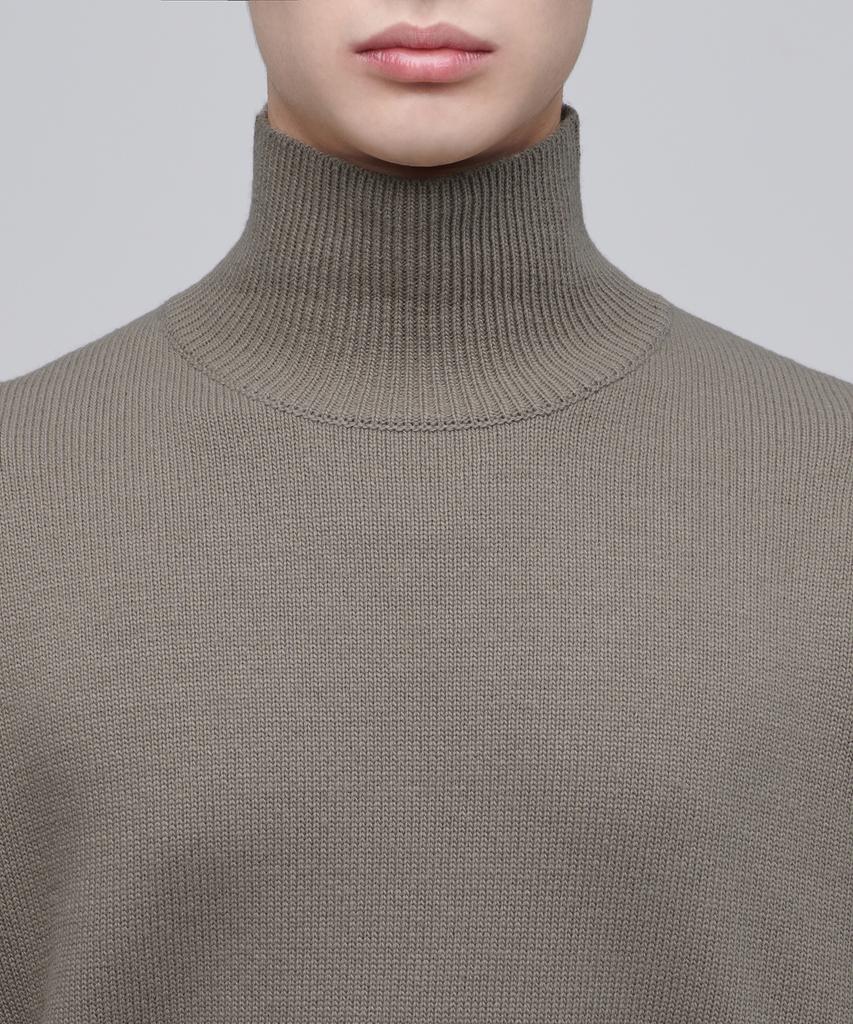 MUSINSA STANDARD Oversized Turtleneck Knit [Dusty Beige]