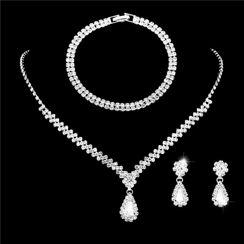 New Jewelry Metal Diamond Necklace Earrings Two-piece Wedding Bride Jewelry Set Combination