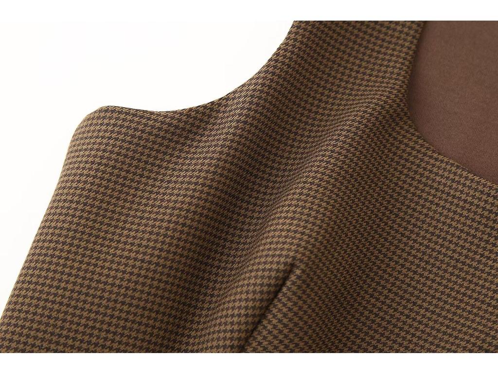 Autumn 2024 Women's European & American Style Plaid Square Neck Top