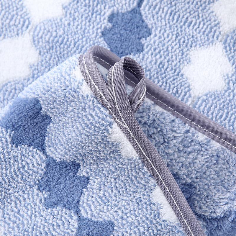 Очень большое банное полотенце для женщин: Ультрамягкий, ультравпитывающий, быстросохнущий - современный дизайн, космическая тематика, 290 г/м², материал - полиэстер