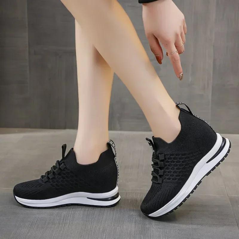Fashion Women's Shoes with Round Toe Tie Up Thick Soles Elevated Fashion Shoes Casual Oversized Breathable Mesh Fly Knit Sports Shoes
