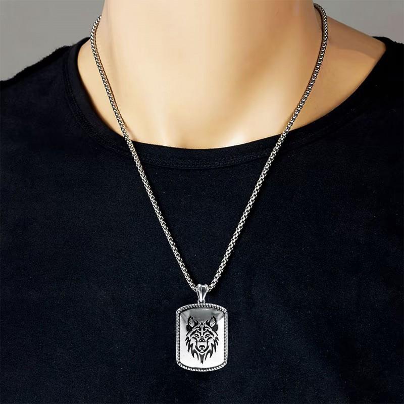 Bold Wolf Head Pendant Necklace Copper Vintage Oxidized Design Statement Jewelry Women Men