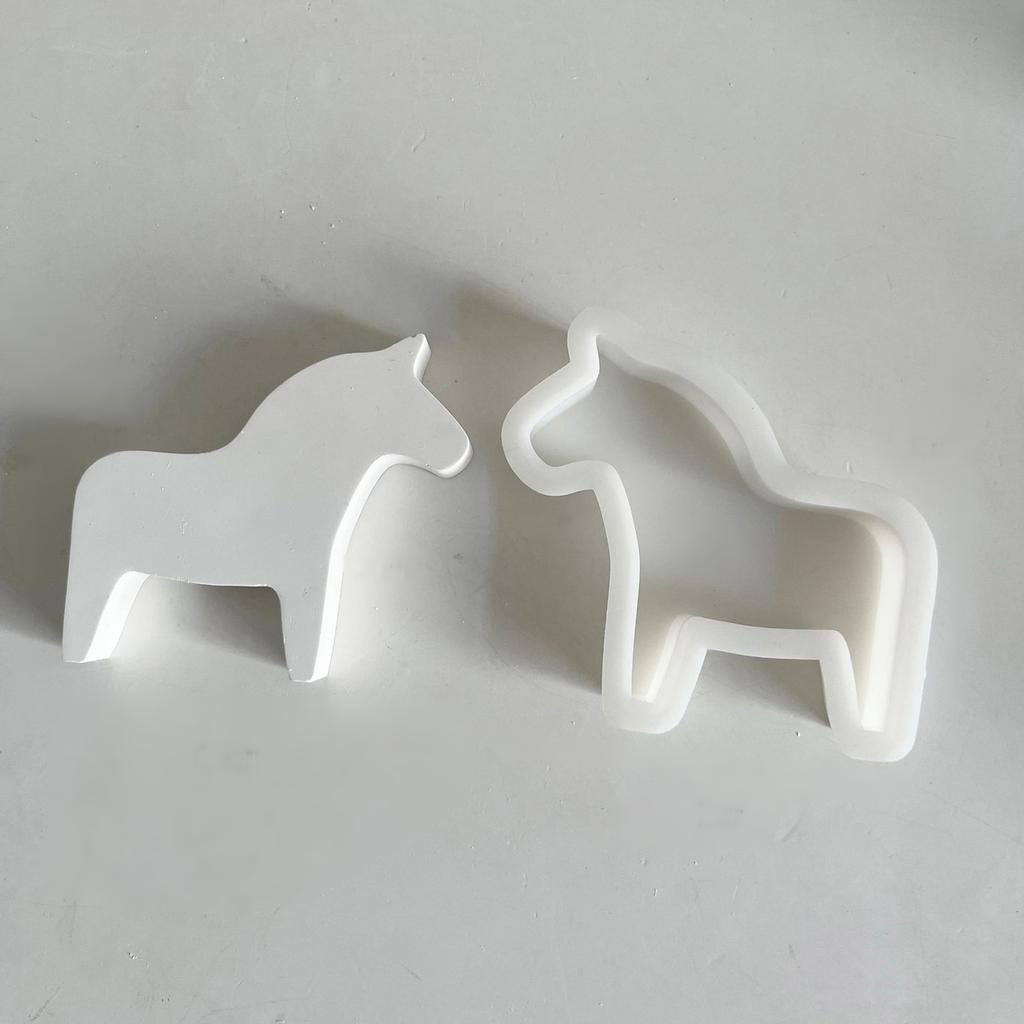 Horse Shaped Resin Molds Animal Resin Molds for DIY Candle Craft Gypsum Ornaments Cake Fondant Decorations Baking