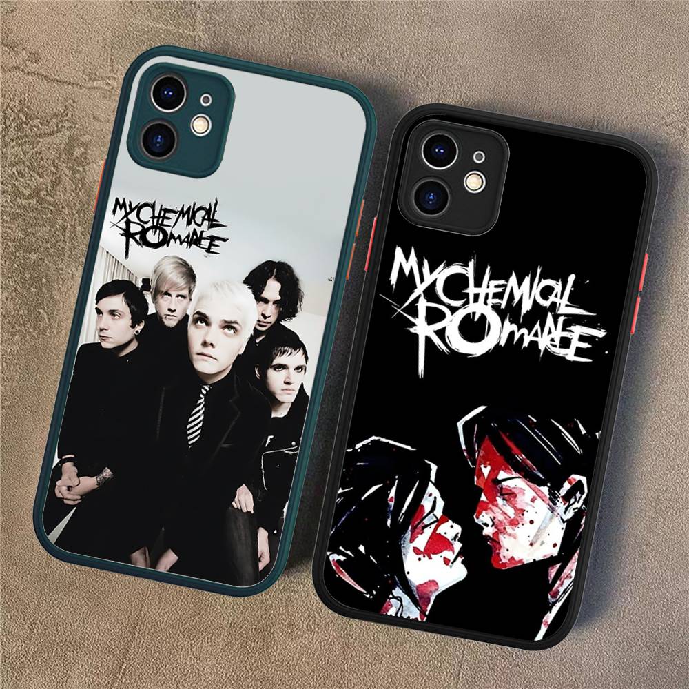Чехол-бампер My Chemical Romance Rock Band Матовый Защитный Чехол Для IPhone 16 15 14 13 12 11 Pro Max X XS MAX Защитный Чехол