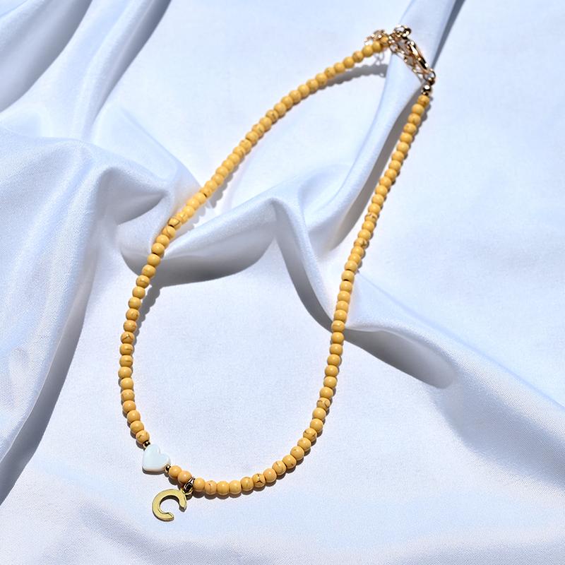 Красочные бусины, первоначальное колье для женщин, ожерелье из нержавеющей стали с буквенным кулоном, модное ожерелье в форме сердца, ювелирные изделия в стиле бохо, аксессуары