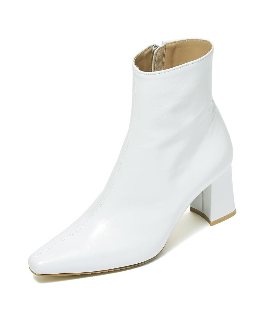 Briana Jenny Boots [White]