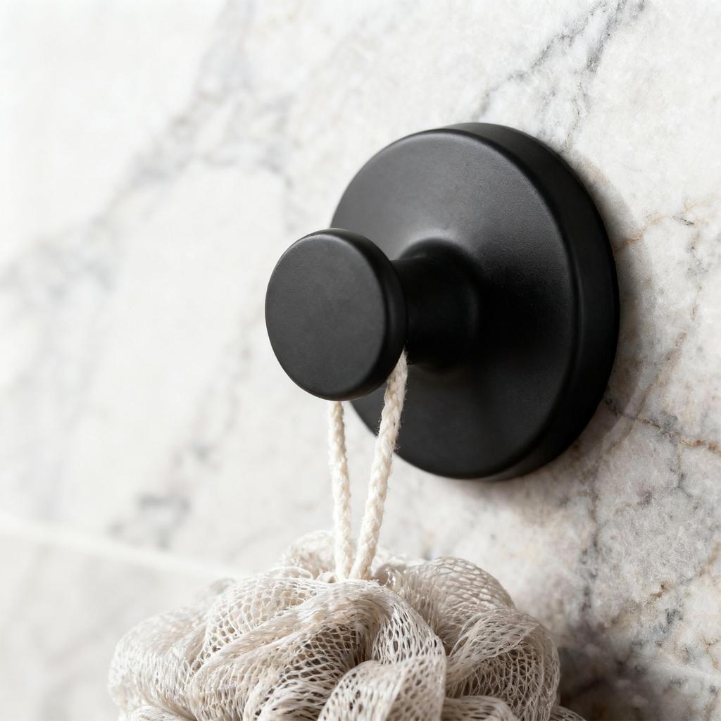 Glass Wreath Suction Cup Hook, 2025 New Drill-free Suction Cup Hook, Front Door Wreath Hook, Shower Bathroom Mirror Metal Towel Hook