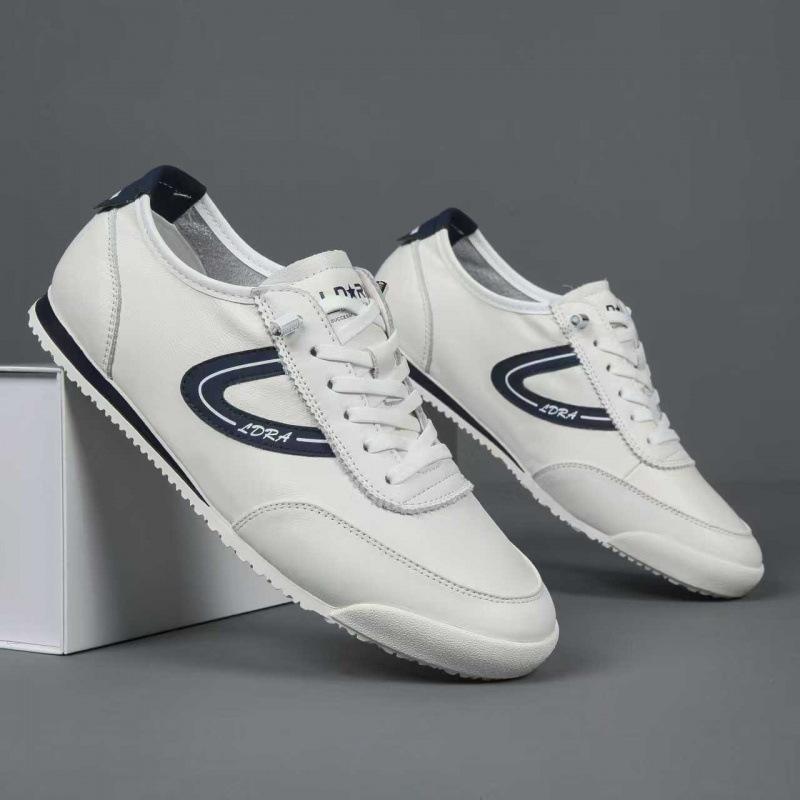 Autumn little white shoes soft sole versatile Forrest Gump shoes lace-up casual sports shoes soft leather running shoes
