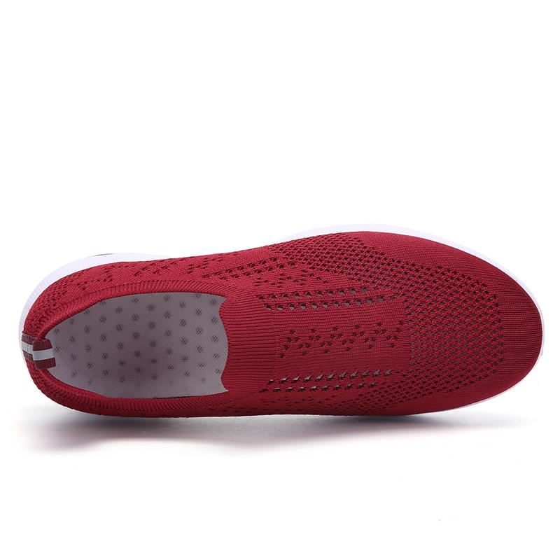 Women Casual Shoes Light Sneakers Breathable Mesh Summer Knitted Vulcanized Shoes Outdoor Slip-On Sock Shoes Plus Size Tennis