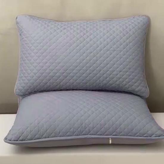 Pillow Core Protector Padded Pillowcase with Zipper Breathable Machine Washable Pillow Cover for Protecting Pillow from Sweat Stains Saliva