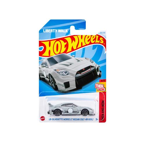 Hot Wheels Basic Car LB-Silhouette Works GT Nissan 35GT-RR Ver.2 Vehicle Toy, Diecast Car, Ages 3 and Up, White, HXR28