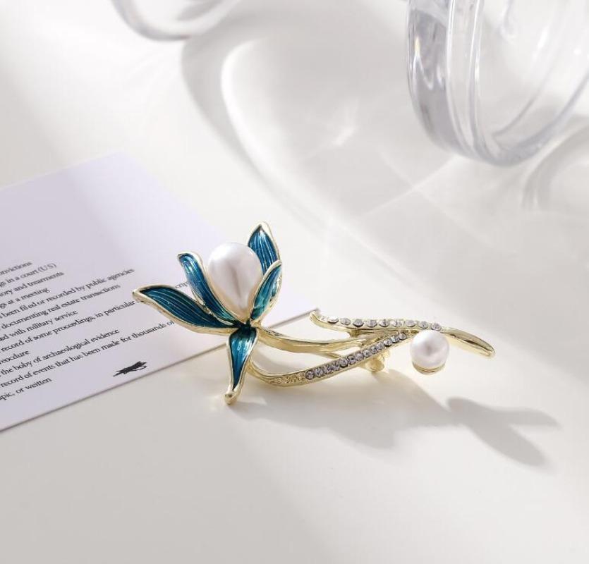 1 шт. Модная брошь-орхидея для женщин и мужчин, простые броши-булавки с жемчугом и листьями, бижутерия, модные аксессуары, подарки на летний отпуск