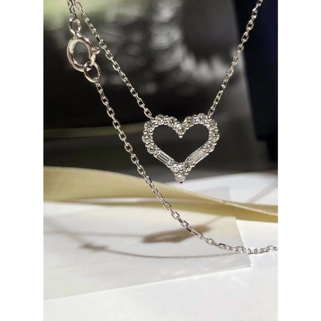 Exquisite Love Cervical Chain Short Collarbone Chain Japanese and Korean Version Simple Jewelry Collar Decorative Necklace for Women