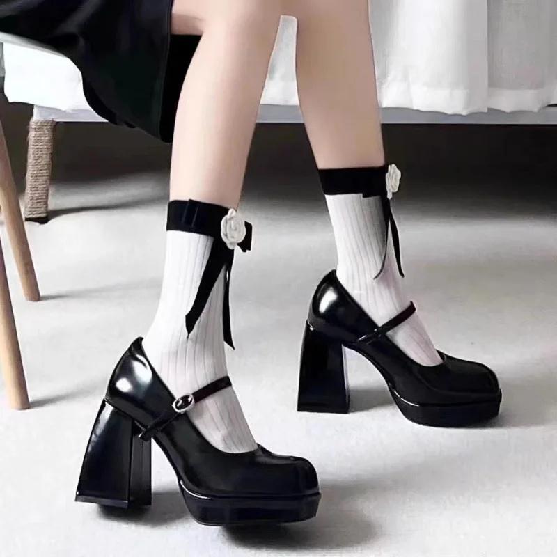 Французский дизайн Туфли-лодочки на высоком каблуке Женские черные туфли Американский стиль Средний каблук Одинарные туфли Полиуретан Улучшенная версия