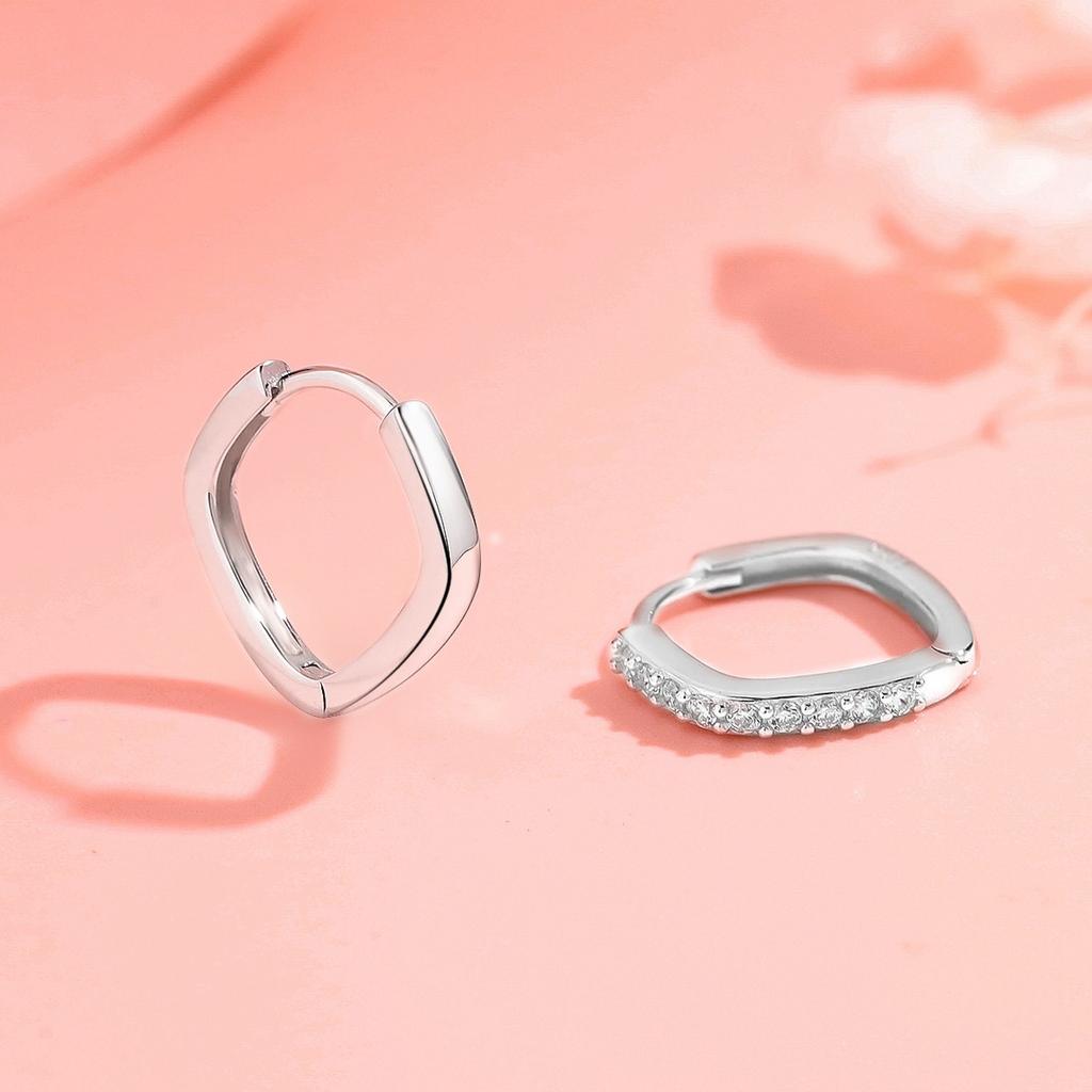 S925 Silver Rhombus Earrings Temperament Versatile Square Ear Buckle Premium Sense Stacked Plain Ring Earrings