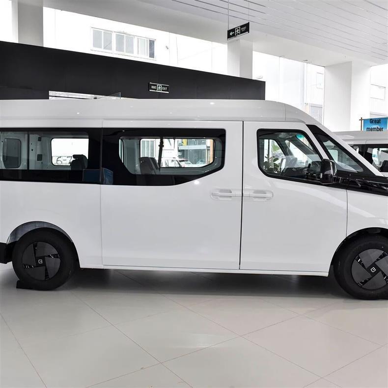 Декоративная защита/колпак ступицы колеса Super VAN 16"