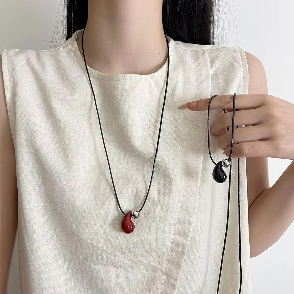 Adjustable Sweater Chain Red Water Drop Pendant Necklaces New Women Necklace Autumn/Winter