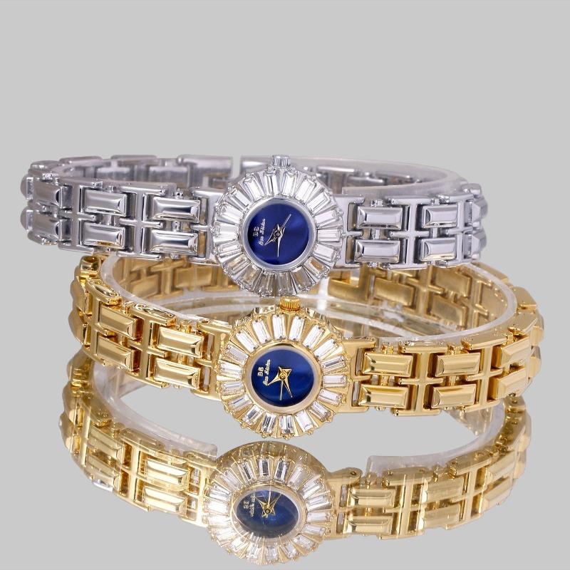 New Fashion Casual Women Vintage Watch Luxury Women Watch Retro Gold Diamond Ladies Dress Wristwatches Small Quartz Watches