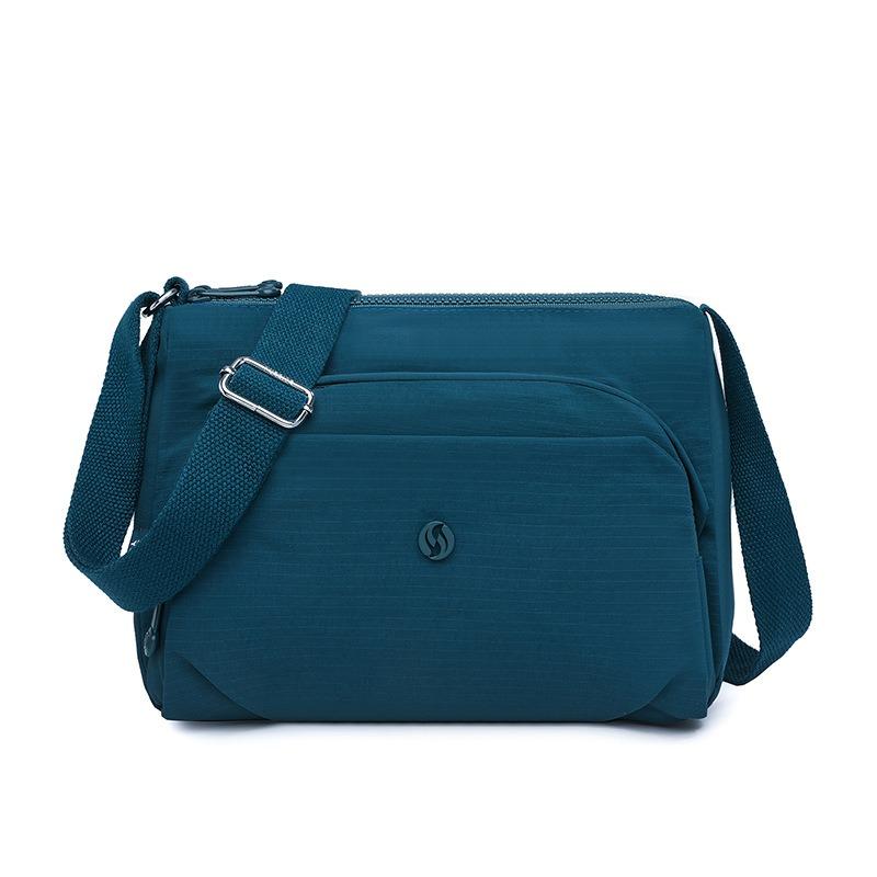 Simple Summer New Solid Color Shoulder Bag Women's Light Casual Outdoor Small Square Bag Fashion Commuter Messenger Bag