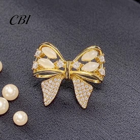 Women Lapel Pins Rhinestone Bow Brooch, Cat Eye Stone Bowknot Pin, Sweater Delicate Suit Collar Brooches Cardigan Coat Suits Clothing Accessories,