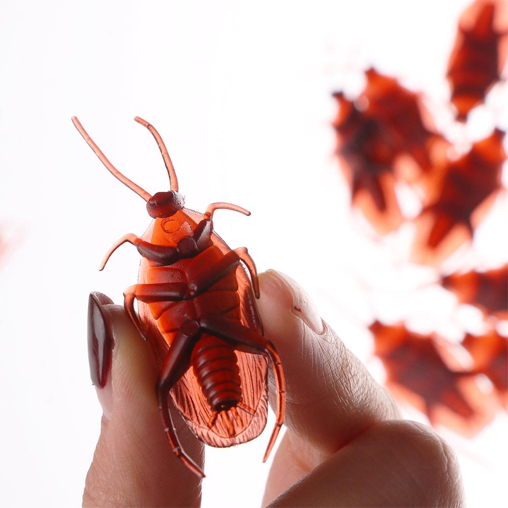 Halloween Funny Toys Special Model Lifelike Blackbeetle Joke Fake Roaches Cockroach Shape Toy