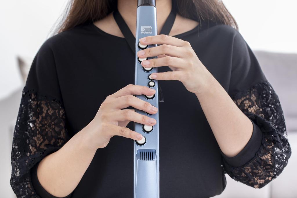 Цифровой саксофон Roland Aerophone Mini AE-01