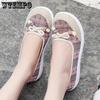Весна-лето, обувь из дышащей ткани, мягкая подошва, нескользящие полые слипоны, женские слипоны в этническом стиле, повседневные мягкие туфли на плоской подошве с бантом