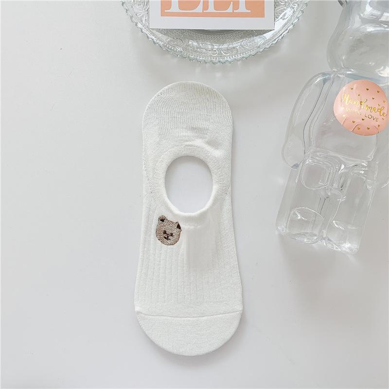 Женские летние белые невидимые носки с милой вышивкой в виде животных и растений, силиконовые нескользящие носки