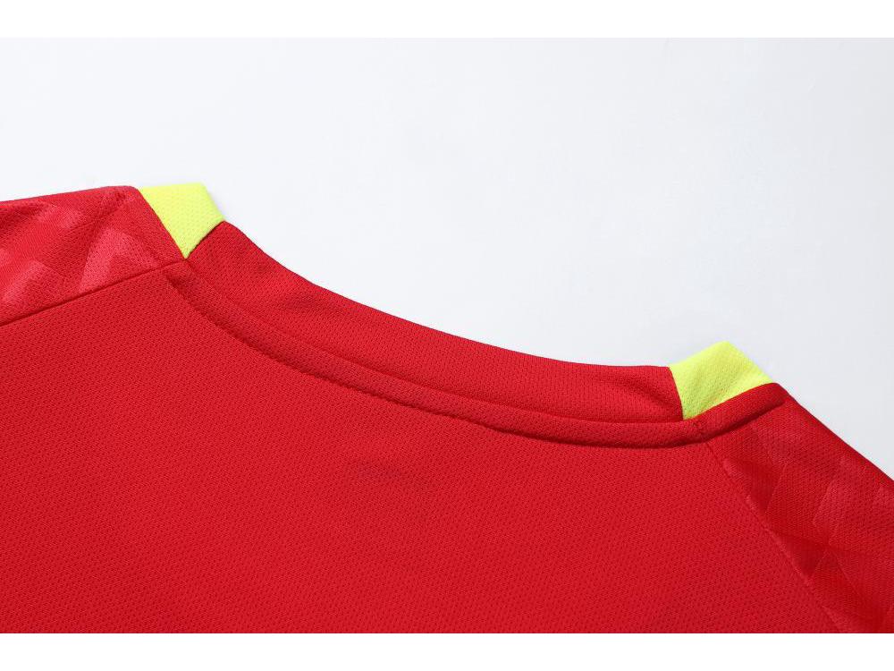 Дышащий комплект футбольной формы с коротким рукавом и возможностью нанесения индивидуальной печати (8012)