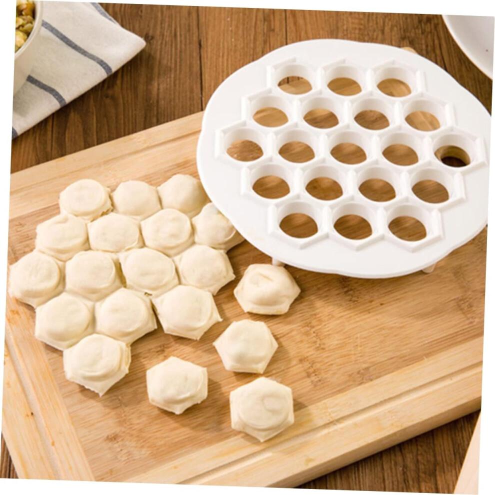 Dumpling Press Set 2-Piece Plastic Kitchen Tool for Easy Quick Dumpling Making and Stuffing, Ideal for Home Cooking