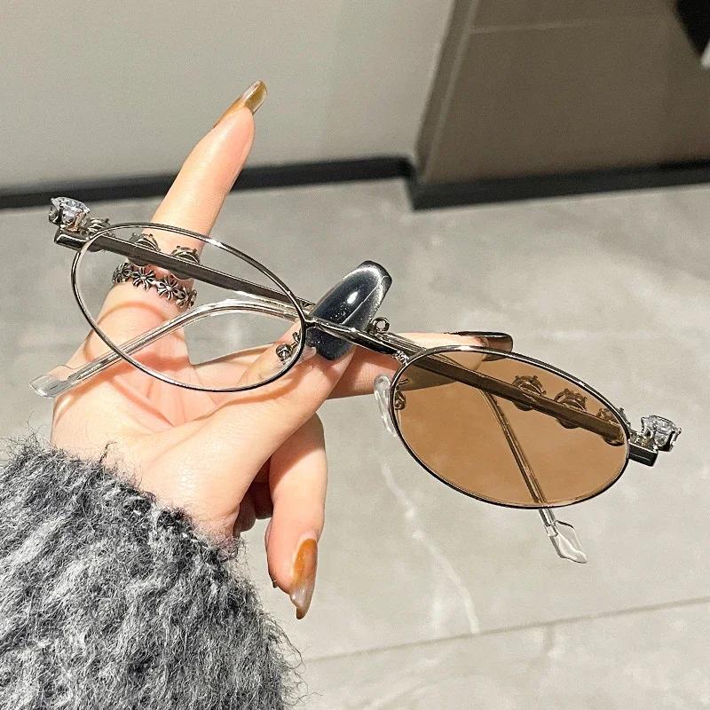 New Photochromic Diamond Inlaid Oval Myopia Glasses Trend High-end Small Frame Eyeglasses Anti Blue Light Near Sight Glasses