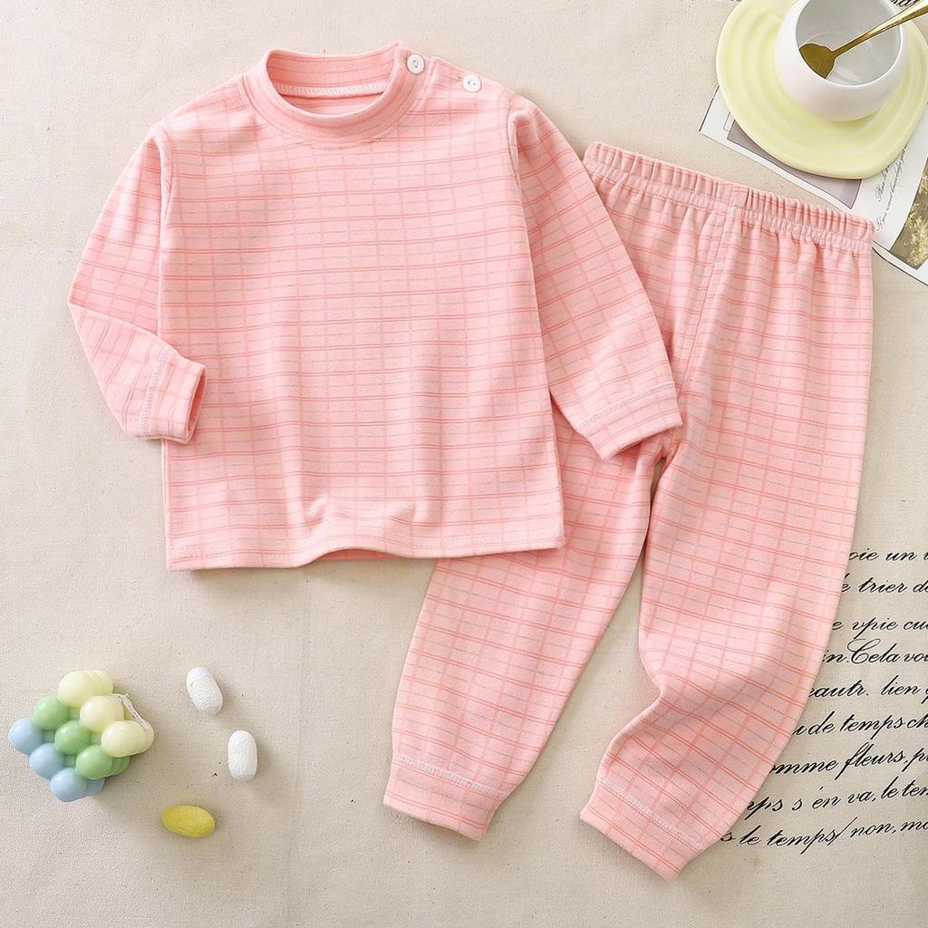 Детский термо-бархатный пижамный комплект: Теплый осенне-зимний пижамный комплект для мальчиков и девочек - Комплект из топа и брюк