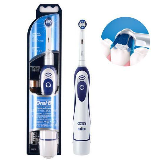 Oral-B Advanced Power Battery Electric Toothbrush D4