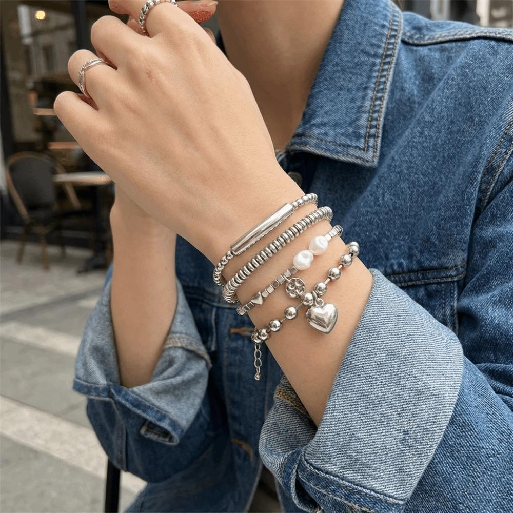 Silver Heart Pendant Bracelets Beaded Metal Hand Chain Vintage Imitation Pearl Bracelets  Gifts