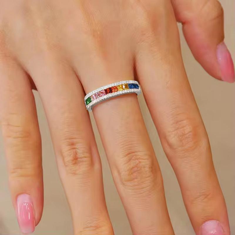 Модное кольцо на палец Huitan, женские помолвочные аксессуары с разноцветными квадратными цирконами, роскошные модные украшения для женщин