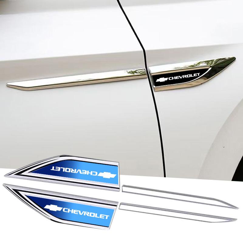 AABHM1 2Pcs 3D Metal Sticker Car Body Emblem Decoration Decals For Chevrolet Cruze Spark Captiva Suburban Camaro Malibu Silverado