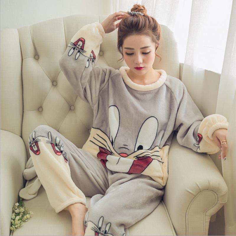 Women's Long-Sleeve Flannel Pajamas - Cute Cartoon Coral Fleece Set for Fall & Winter