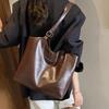 2025 Women's High-end Retro Tote: Large Capacity Autumn/Winter Shoulder Bag