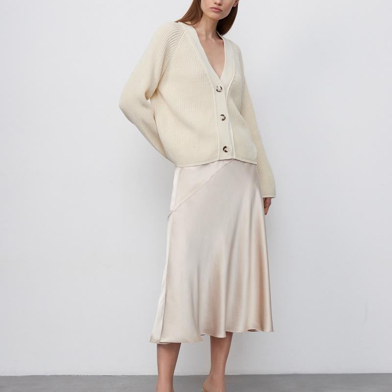 Women V Neck Short Sweater Cardigan Autumn Winter Temperament Bat Sleeve Button Solid Knit Tops