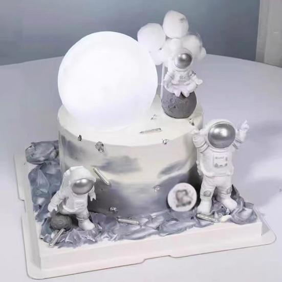 3 шт. практичные долговечные самодельные мини-торты на день рождения в виде астронавтов, украшения для вечеринок