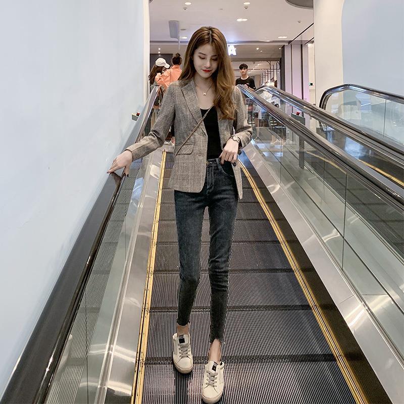 Маленький блейзер женский 2024 новый студент короткий интернет знаменитость маленький