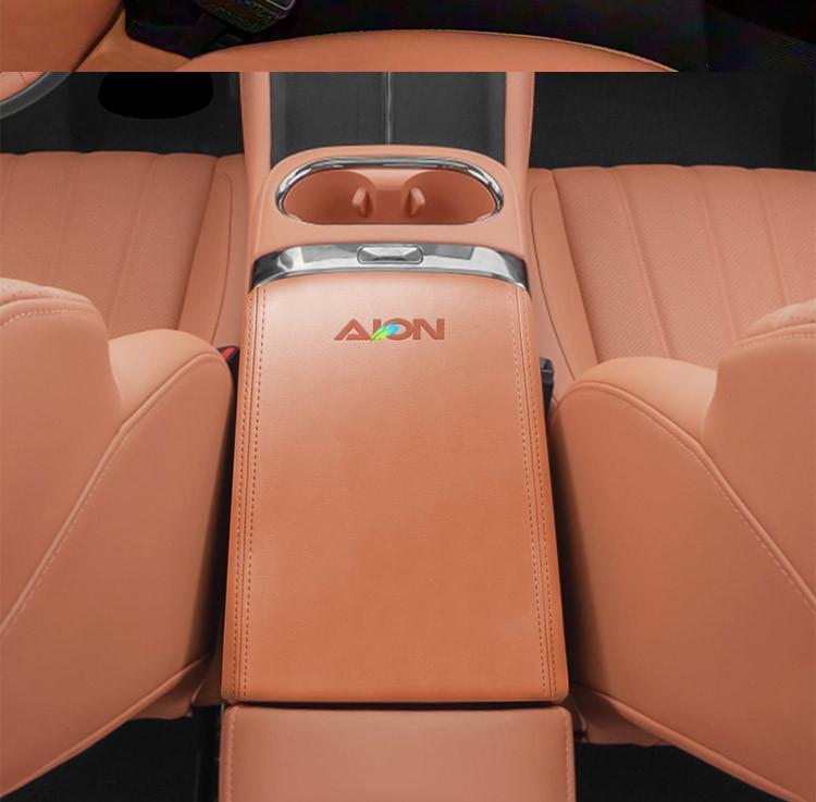 Крышка центрального подлокотника GAC Aion RT - Оригинальный цвет автомобиля, Декоративная и защитная.