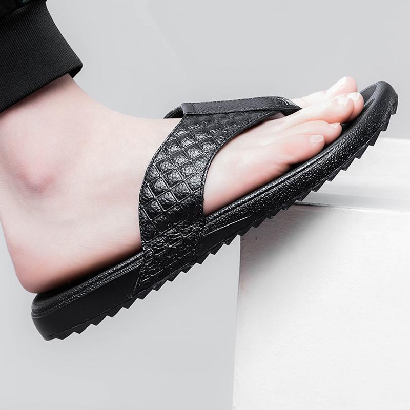 Модные стильные мужские шлепанцы для улицы, модные мужские летние пляжные шлепанцы на плоской подошве, дышащие сандалии, мужские тапочки, простые шлепанцы ручной работы, полушлепанцы