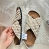 Кожаные вязаные шлепанцы с перекрестными ремешками, женские летние ретро сандалии на толстой подошве с открытым носком для пляжного отдыха