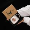 Керамическая офисная кружка с классическим бронзовым значком